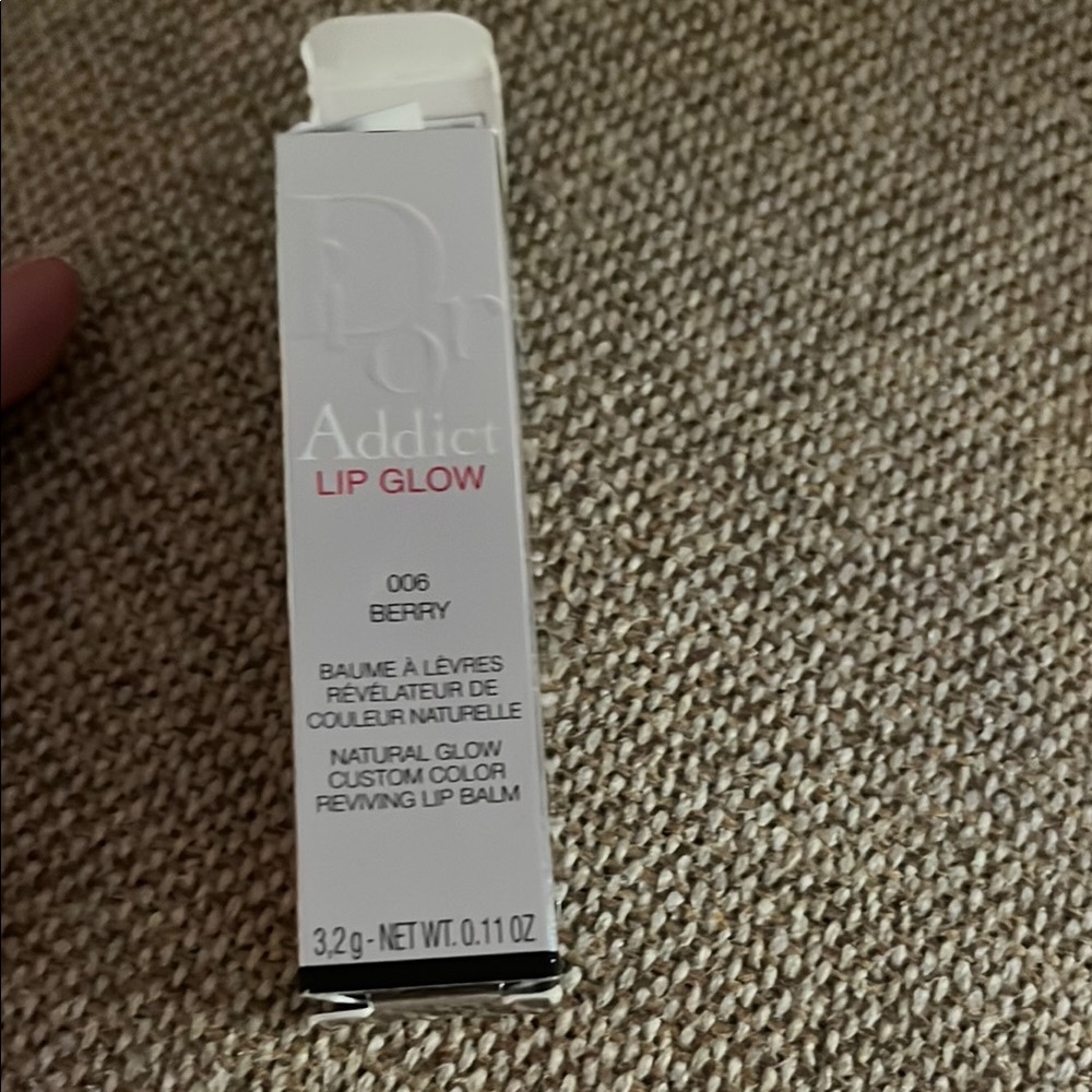 Dior Pink Lip Balm Addict - Picture 1 of 3